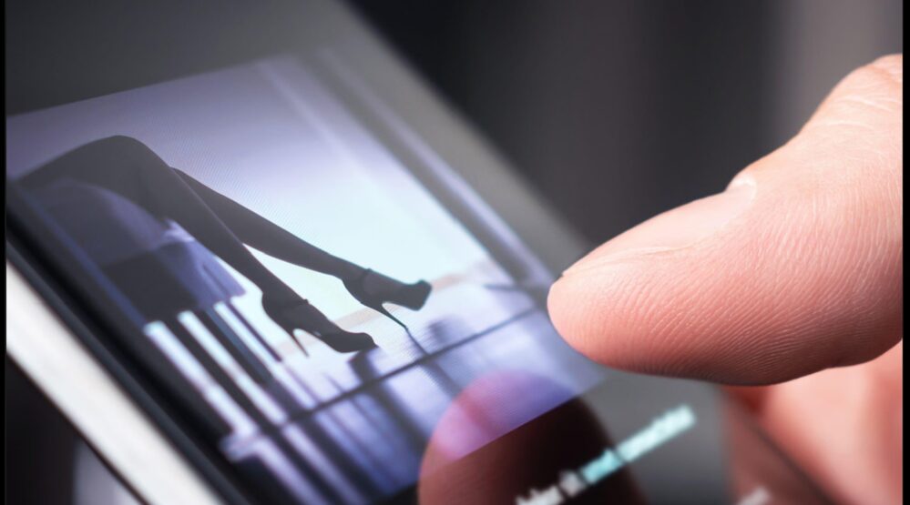 U.K. to Ban Stepfamily and Incest Fantasies in Porn